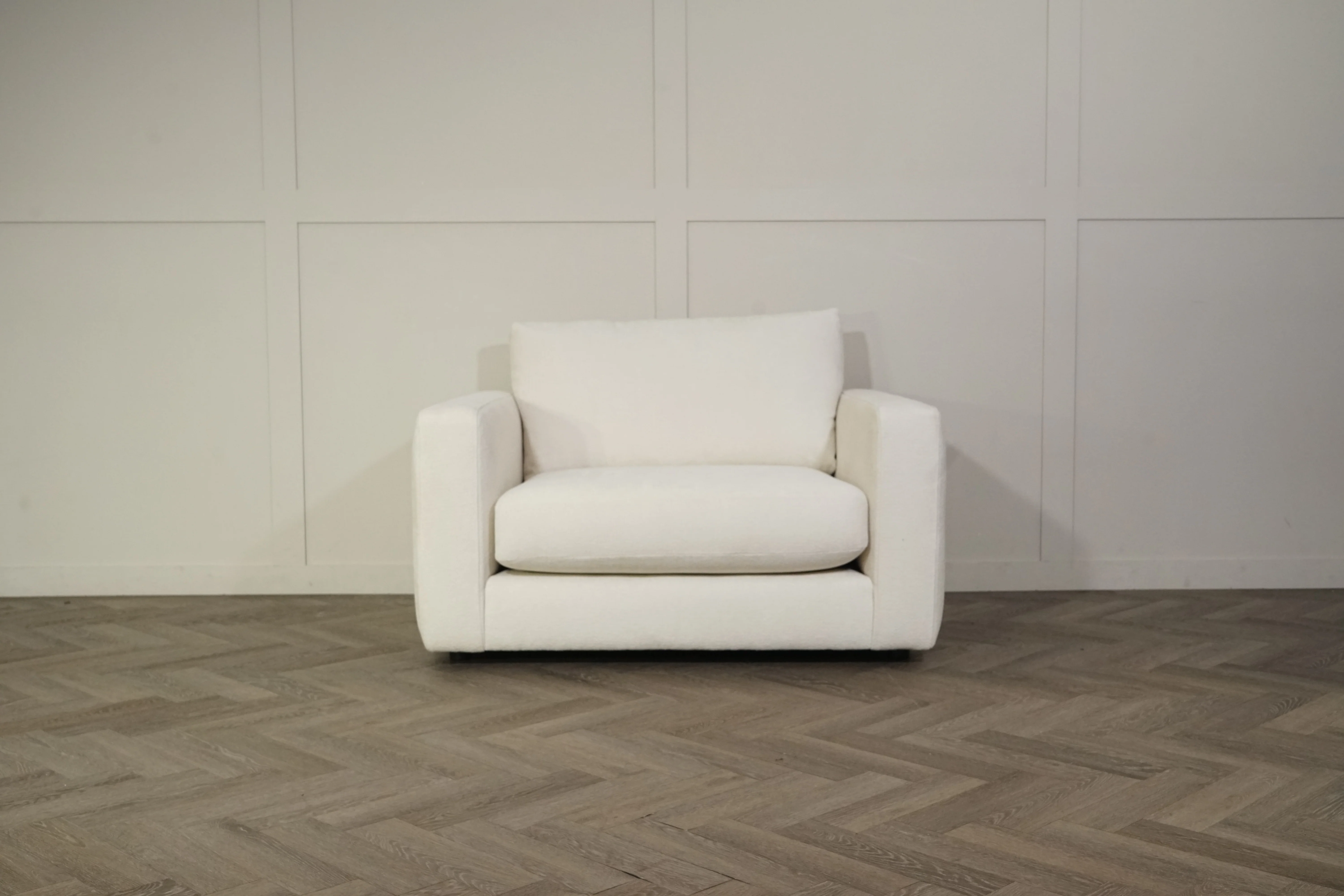 Bahrain Fabric Snuggler Chair, Ivory Mix - Image 3