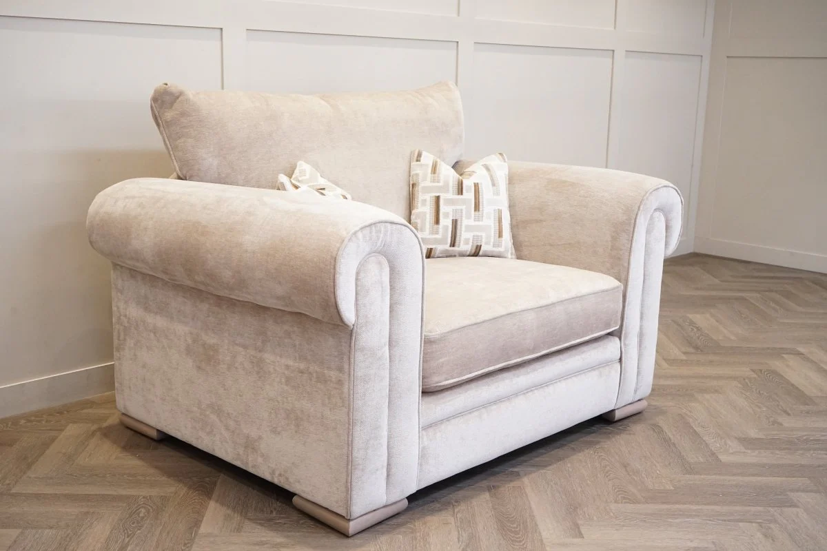 Bardot Large Cuddle Chair, Derwent Truffle - Image 5