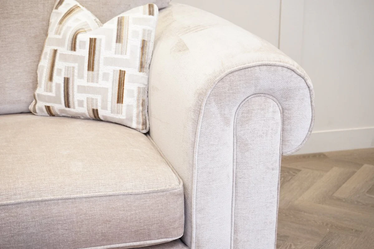 Bardot Large Cuddle Chair, Derwent Truffle - Image 6