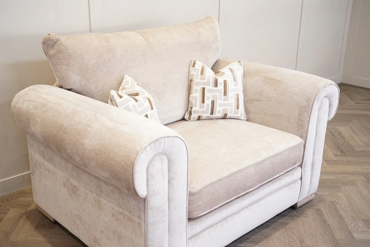 Bardot Large Cuddle Chair, Derwent Truffle - Image 7