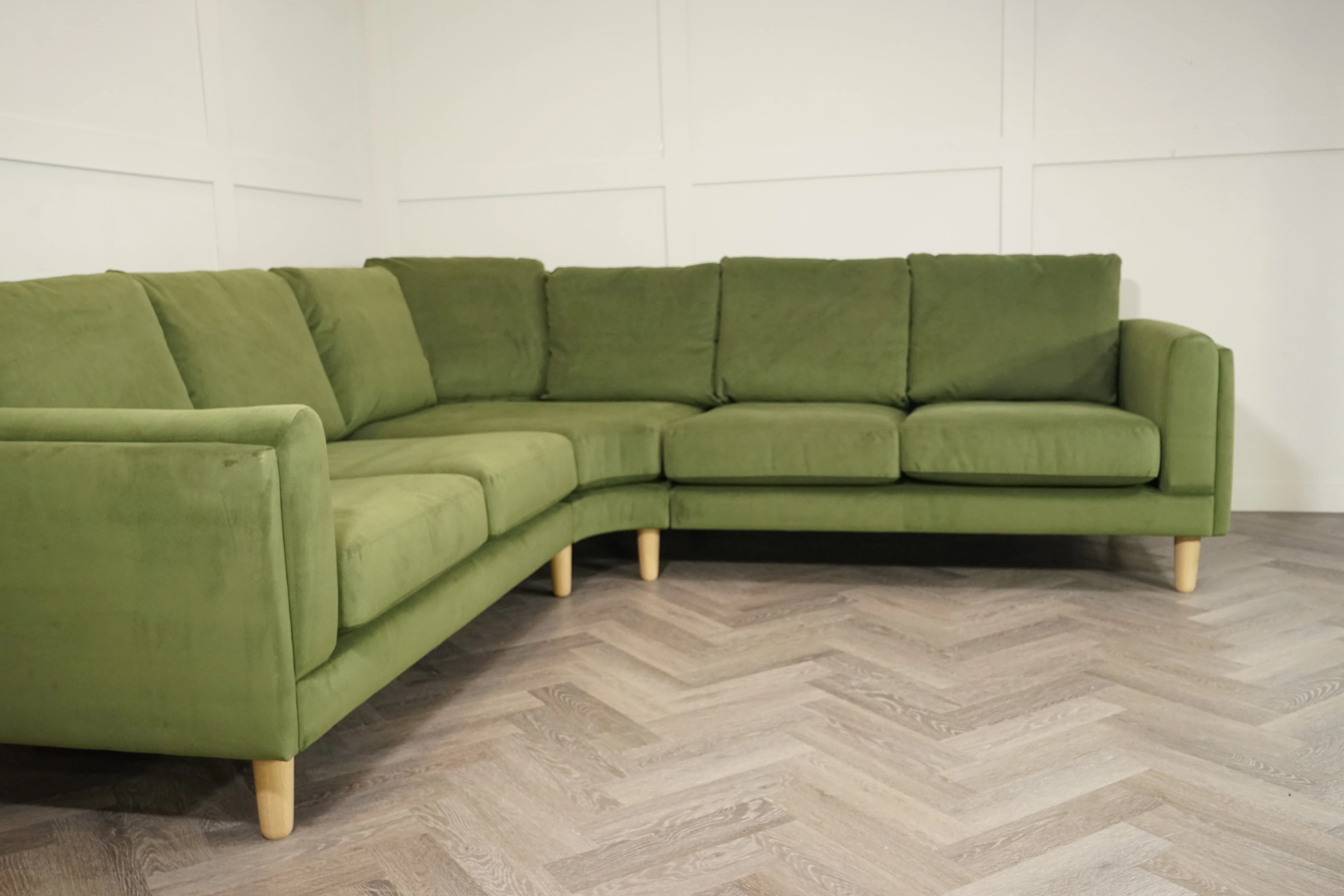 Harbour Corner Sofa, Plush Velvet Olive Green - Image 4