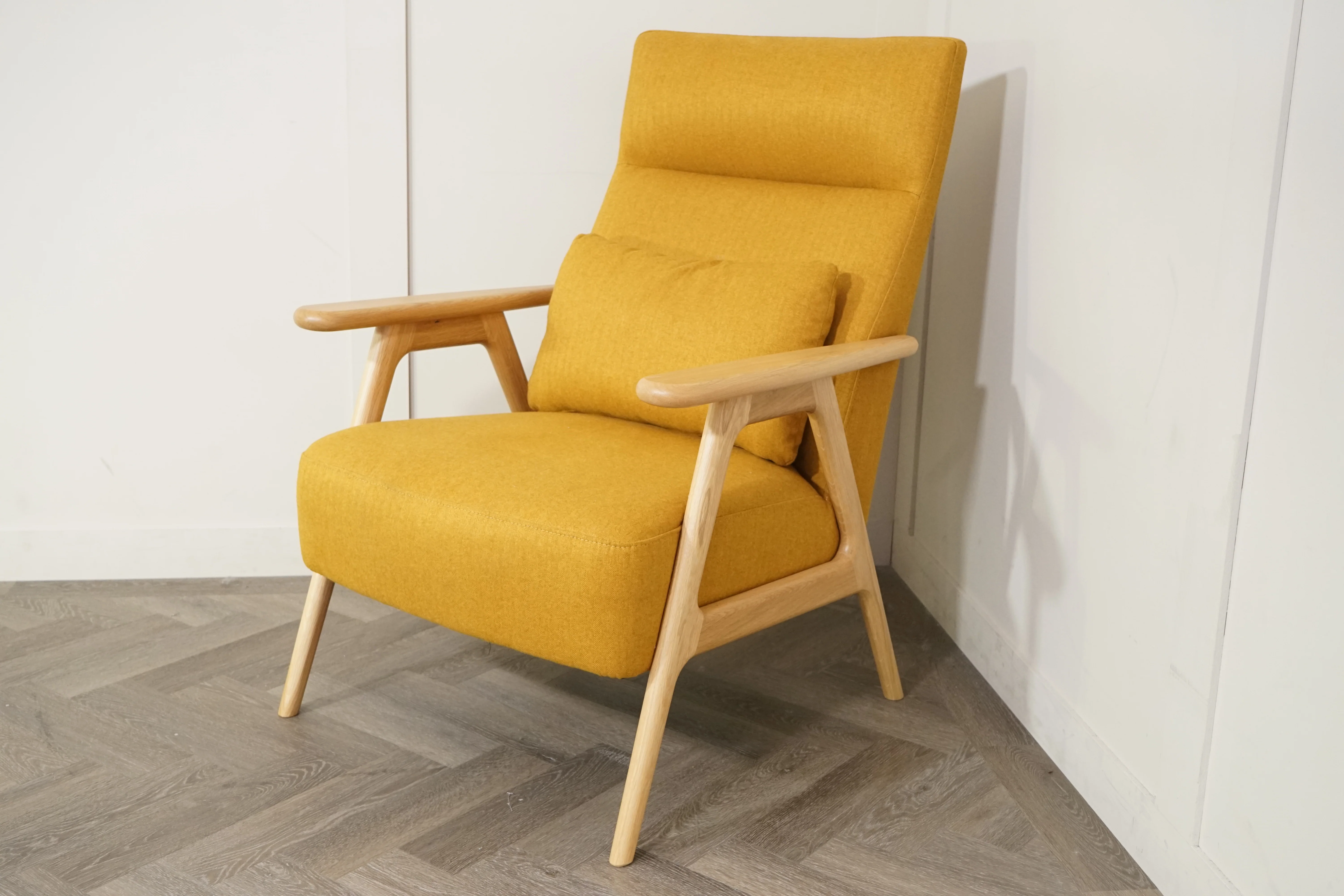 Hendricks High Back Accent Chair, Brushed Tweed Honey - Image 4