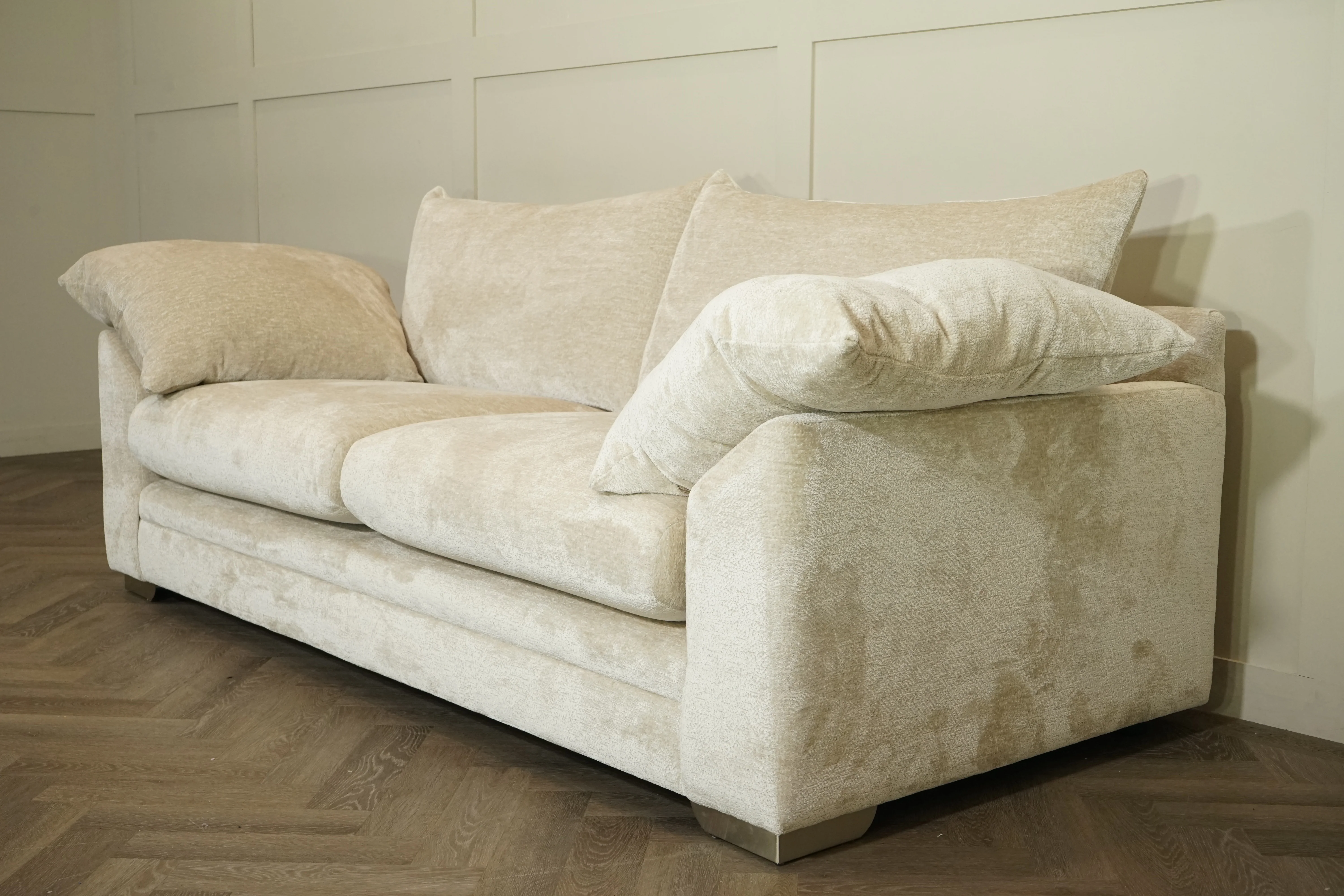 Hoxley Fabric 3 Seater Sofa, Luxe Chenille Natural - Image 5