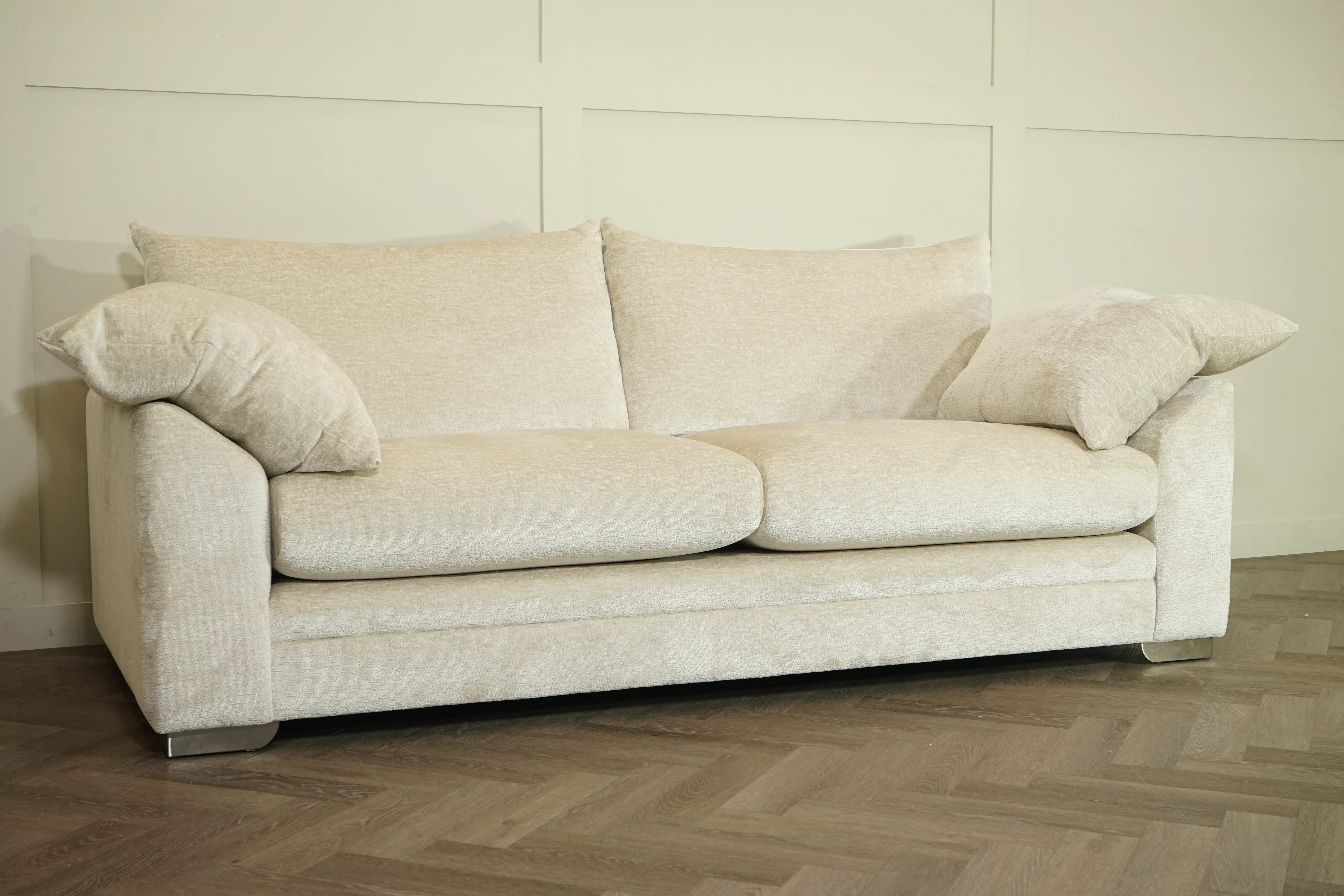 Hoxley Fabric 3 Seater Sofa, Luxe Chenille Natural - Image 9