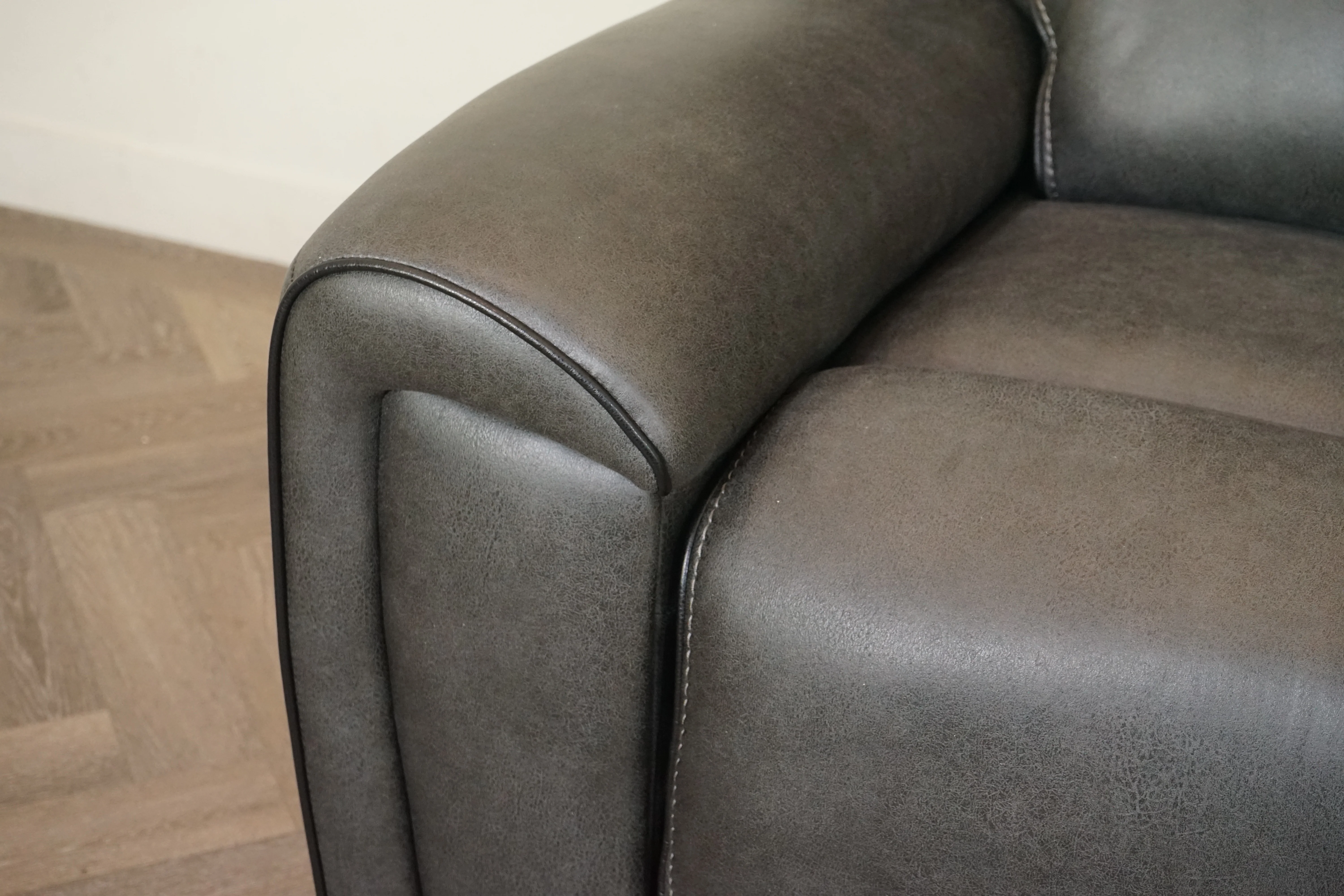 Hudson 3 Seater Power Reclining Sofa – Endurance Fabric – Graphite - Image 8