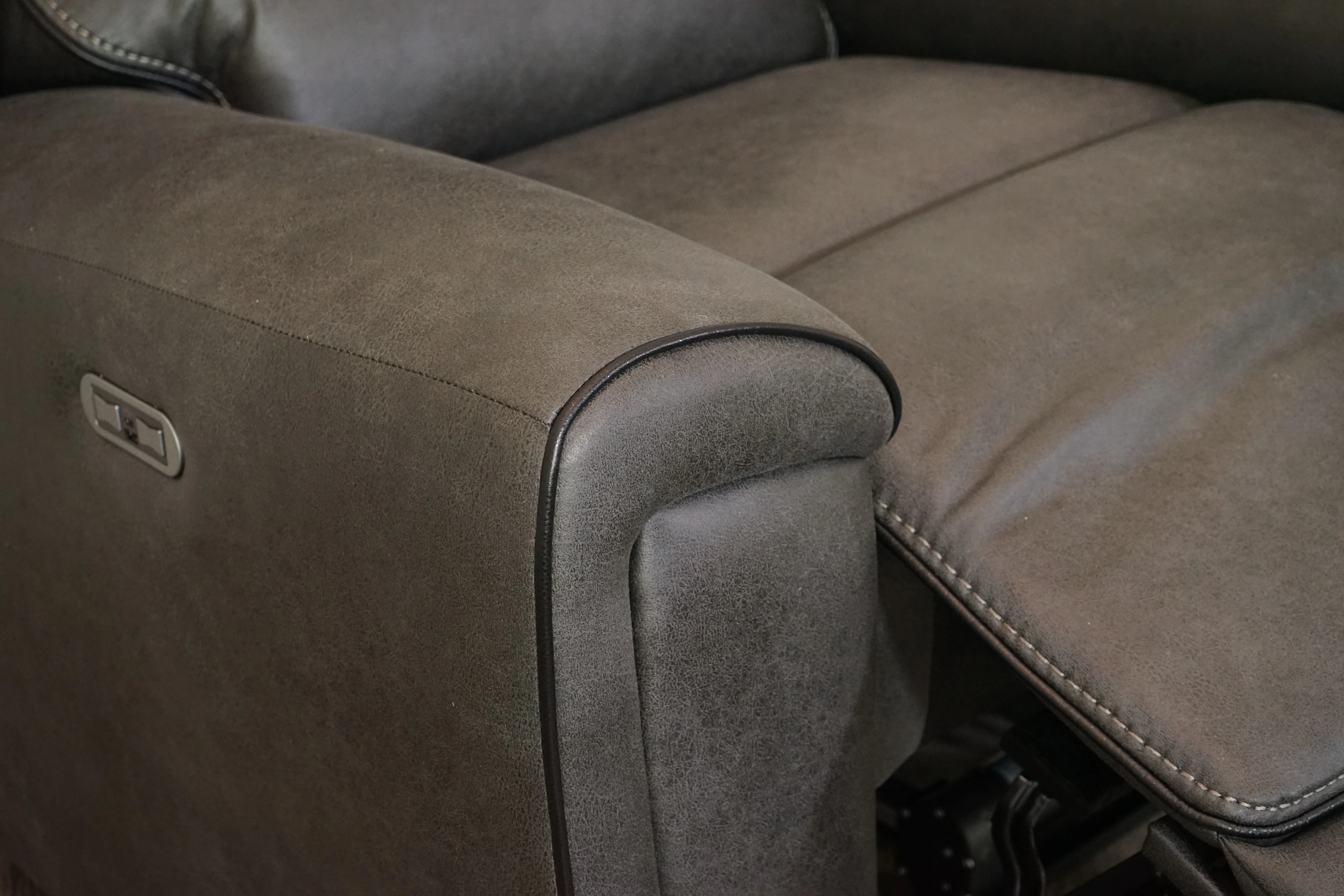 Hudson Power Reclining Armchair – Endurance Fabric – Graphite - Image 5