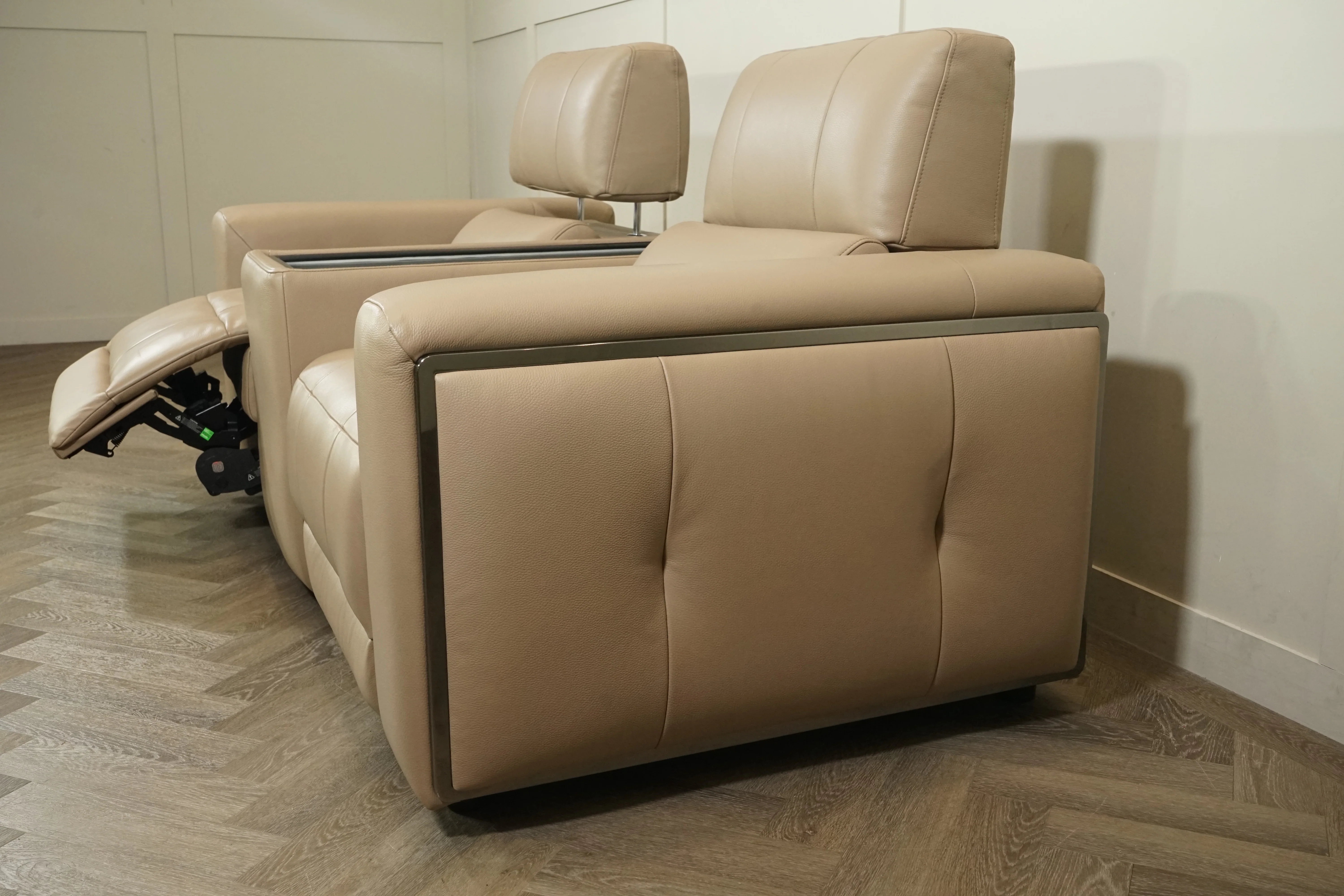 Milano Leather 2 Seater Power Reclining Sofa with Console, Taupe - Image 12