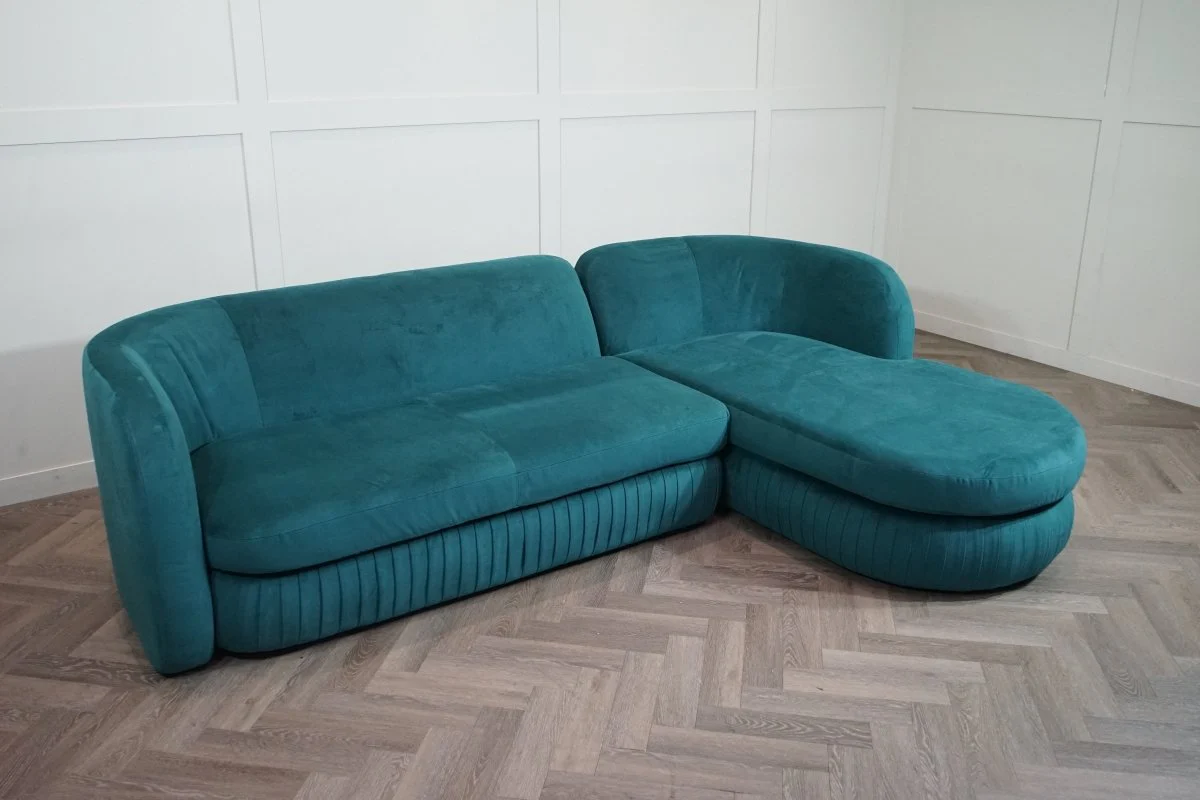 Pleat Large 4 Seater RHF Chaise End Sofa, Plush Velvet Teal - Image 3