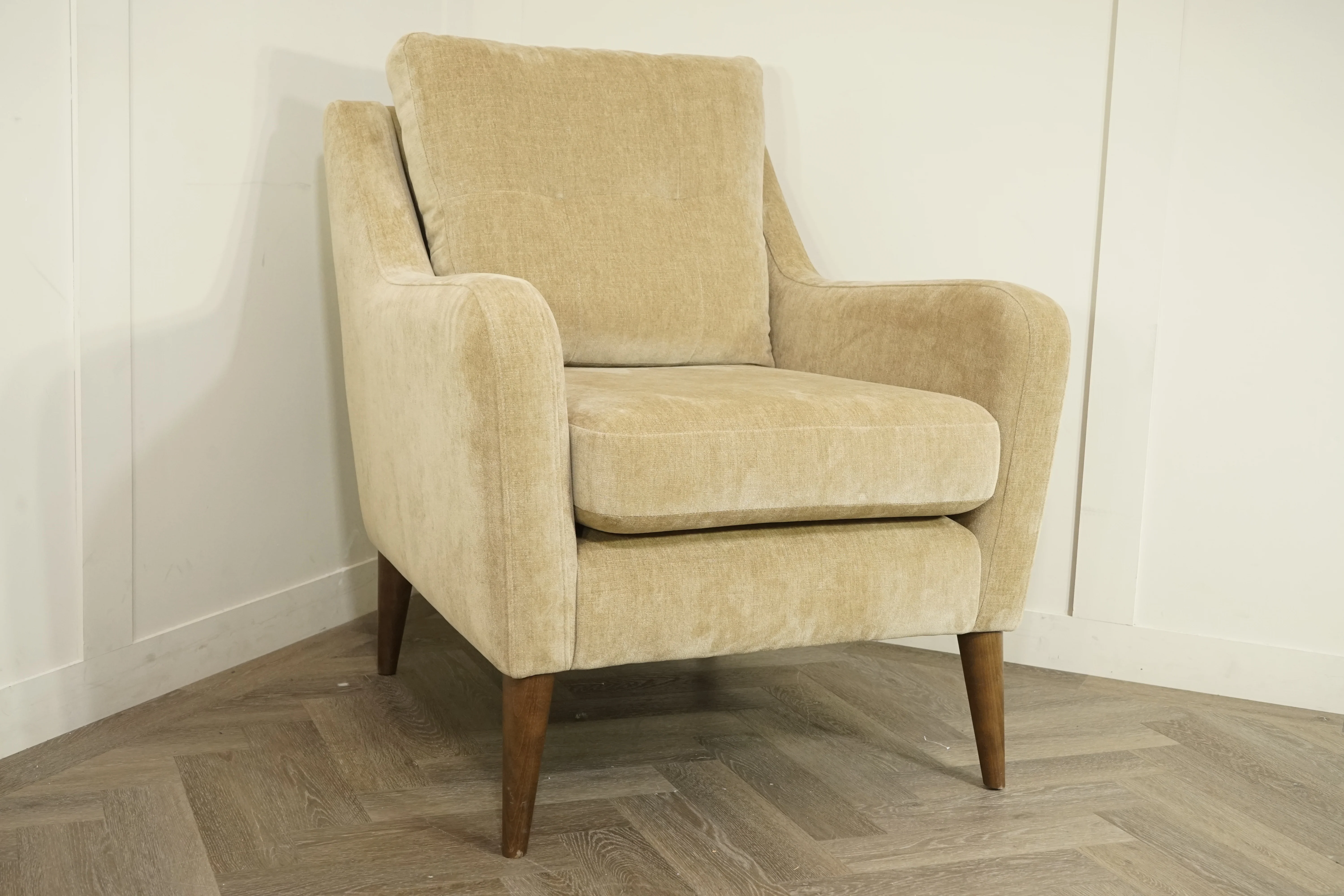 Rowen Accent Chair, Dusk Caramel - Image 7