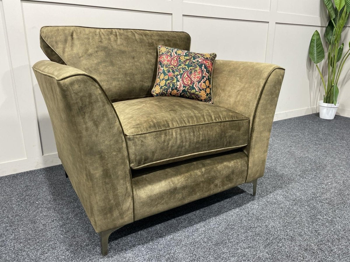 Sasha Classic Back Armchair, Chrome - Image 5