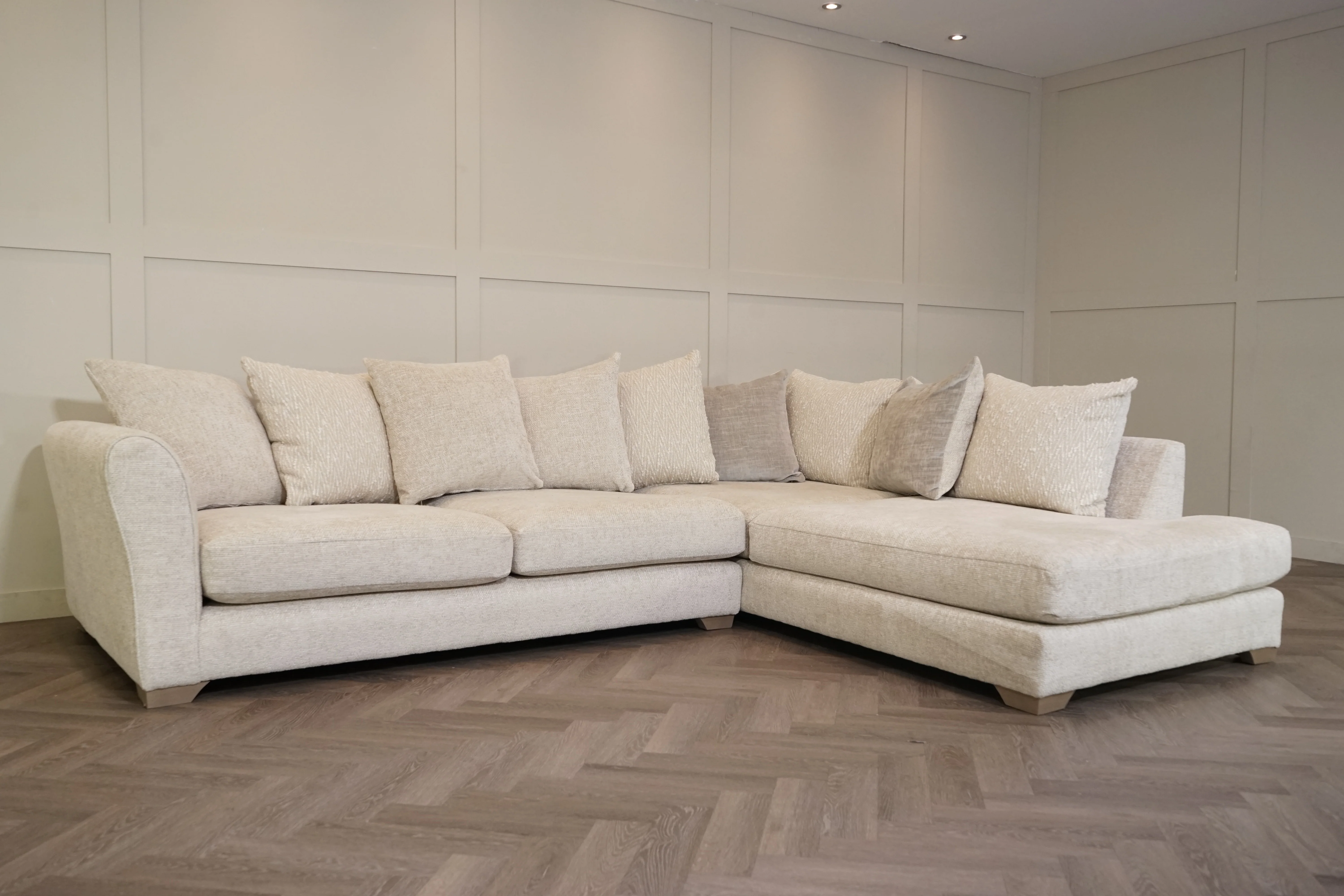Sophia LHF Chaise Corner Sofa, Natural Weave - Image 4